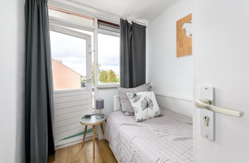 Bwb Heerenveen Homestay ภายนอก รูปภาพ